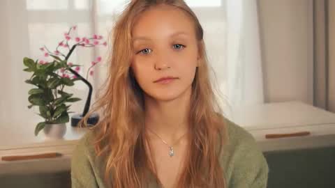 Maia online show from 20, 9, 2025