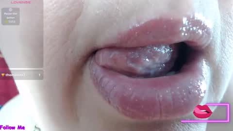 Snapshot of kerly_doll chatting on 17, 10, 2025 K E R L Y online show from 17, 10, 2025