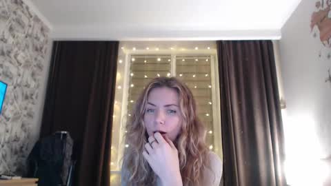 kessiecage online show from 2, 3, 2025