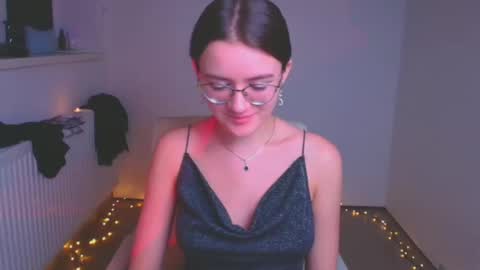 Snapshot of ketrin_pirsss chatting on 26, 1, 2025 Ketrin online show from 26, 1, 2025