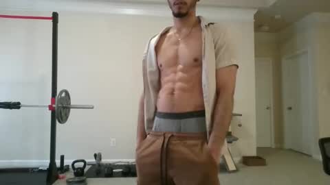 Snapshot of kevin9nch chatting on 24, 2, 2025 Kevin online show from 24, 2, 2025