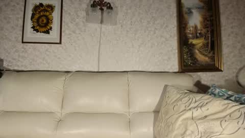 Snapshot of kevin_hornyyy chatting on 9, 10, 2025 kevin online show from 9, 10, 2025