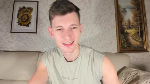 Snapshot of kevin_hornyyy chatting on 18, 10, 2025 kevin online show from 18, 10, 2025