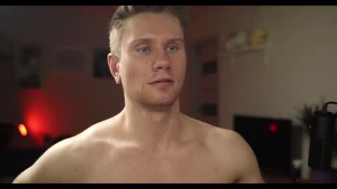 Snapshot of kevin_park chatting on 22, 12, 2024 Kev online show from 22, 12, 2024