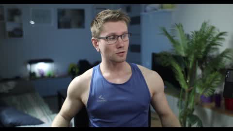 Snapshot of kevin_park chatting on 28, 12, 2024 Kev online show from 28, 12, 2024