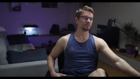 Snapshot of kevin_park chatting on 31, 1, 2025 Kev online show from 31, 1, 2025