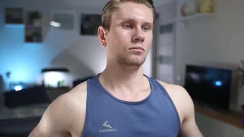 Snapshot of kevin_park chatting on 10, 3, 2025 Kev online show from 10, 3, 2025