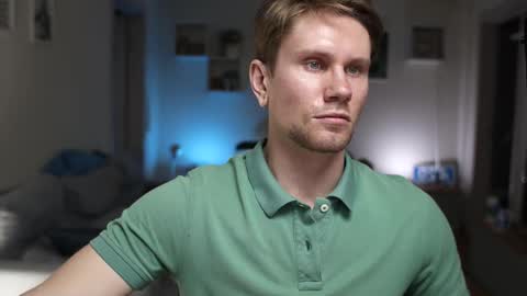 Snapshot of kevin_park chatting on 12, 3, 2025 Kev online show from 12, 3, 2025