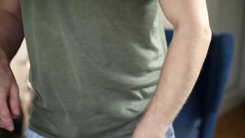 Snapshot of kevin_park chatting on 16, 10, 2025 Kev online show from 16, 10, 2025