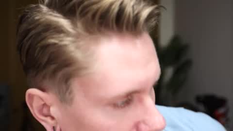 Snapshot of kevin_park chatting on 16, 11, 2025 Kev online show from 16, 11, 2025