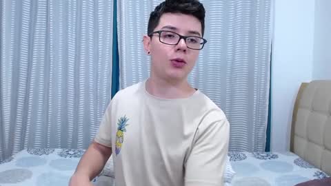 Snapshot of kevinhunts chatting on 18, 1, 2025 Kevin online show from 18, 1, 2025