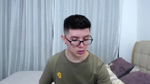 Snapshot of kevinhunts chatting on 6, 3, 2025 Kevin online show from 6, 3, 2025