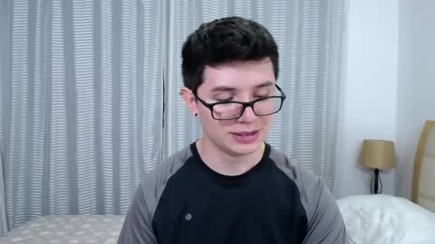 Snapshot of kevinhunts chatting on 9, 9, 2025 Kevin online show from 9, 9, 2025