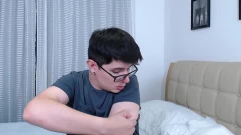 Snapshot of kevinhunts chatting on 11, 10, 2025 Kevin online show from 11, 10, 2025