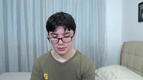 Snapshot of kevinhunts chatting on 25, 10, 2025 Kevin online show from 25, 10, 2025