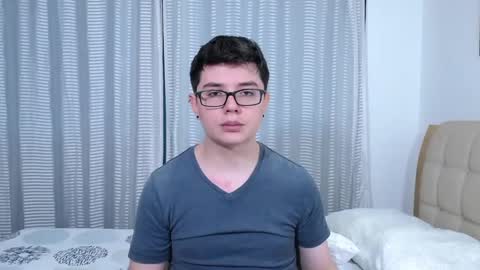 Snapshot of kevinhunts chatting on 15, 11, 2025 Kevin online show from 15, 11, 2025