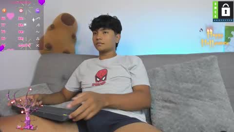 kevin and ottis online show from 28, 10, 2025