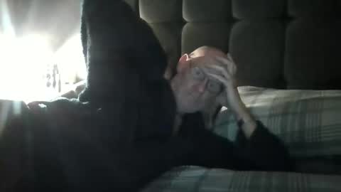 Snapshot of kevlooking4sez chatting on 27, 10, 2025 kevlooking4sez online show from 27, 10, 2025