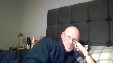 Snapshot of kevlooking4sez chatting on 29, 11, 2025 kevlooking4sez online show from 29, 11, 2025