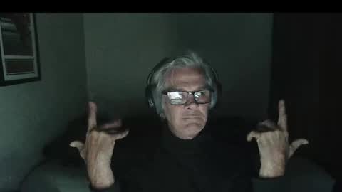 Snapshot of kevwestunder9696 chatting on 18, 10, 2025 kevwestunder9696 online show from 18, 10, 2025