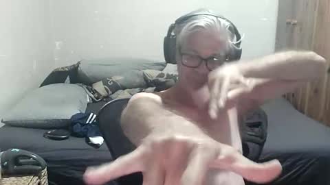 Snapshot of kevwestunder9696 chatting on 21, 11, 2025 kevwestunder9696 online show from 21, 11, 2025