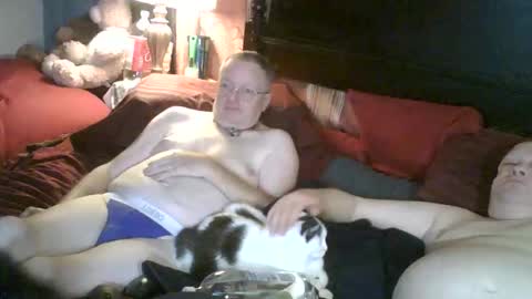 Snapshot of kevydaddyhubby2 chatting on 8, 11, 2025 kevydaddyhubby2 online show from 8, 11, 2025