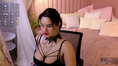 Snapshot of key_of_lust_ chatting on 6, 4, 2026 key_of_lust_ online show from 6, 4, 2026