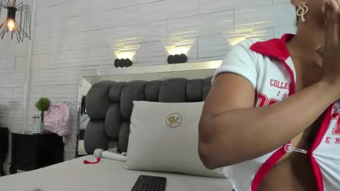 keyla nahir online show from 29, 9, 2025