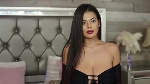 keylaconner online show from 22, 1, 2025