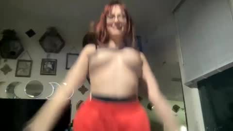 Snapshot of keylime6 chatting on 7, 1, 2025 keylime6 online show from 7, 1, 2025