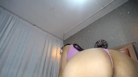 keyra_miller online show from 5, 1, 2025