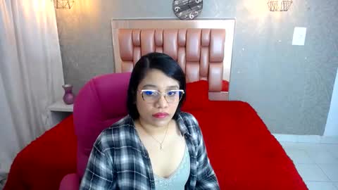 keyra_miller online show from 24, 2, 2025