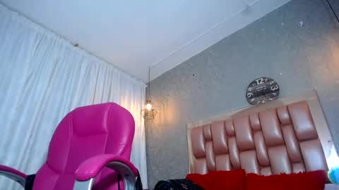 keyra_miller online show from 5, 3, 2025