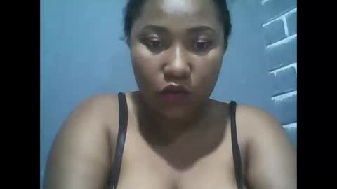 Snapshot of kezia0910 chatting on 10, 10, 2025 kezia0910 online show from 10, 10, 2025