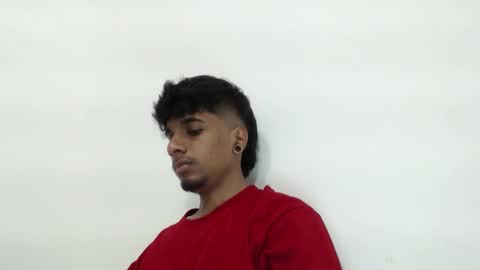 Snapshot of khevinlopezonig chatting on 23, 12, 2025 khevinlopezonig online show from 23, 12, 2025