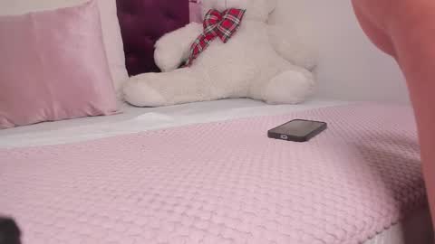 Khloe Cute online show from 20, 11, 2025