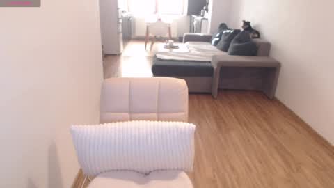 Khloe online show from 16, 1, 2025