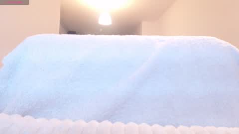 Khloe online show from 6, 2, 2025