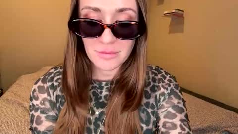 khylasky online show from 7, 3, 2026