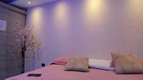    N         M online show from 20, 10, 2025