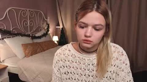 Snapshot of kiana_vision chatting on 15, 12, 2025 Kiana online show from 15, 12, 2025