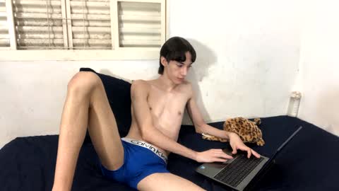 Snapshot of kiantwink chatting on 3, 12, 2024 kiantwink online show from 3, 12, 2024