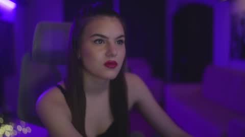 Kiara online show from 4, 2, 2026