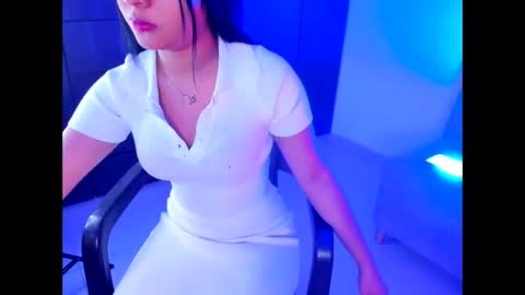 kiara_bloom_hot online show from 16, 12, 2025