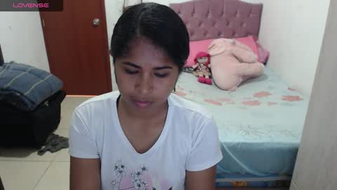 Kiara online show from 3, 10, 2025