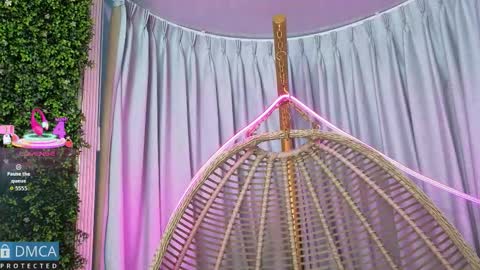 Kiara Zahiri online show from 8, 10, 2025