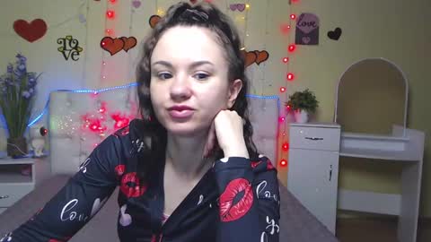 Kara online show from 13, 2, 2025