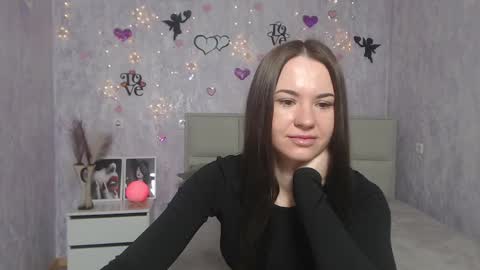 Kara online show from 8, 3, 2025