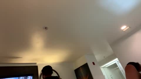 HunneysPlayRoom online show from 30, 11, 2025