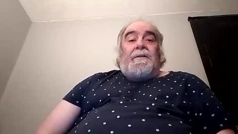 Snapshot of kickinme chatting on 22, 11, 2025 KICKINME online show from 22, 11, 2025